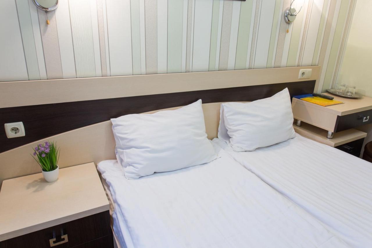 Hotel Voyage 哈尔科夫 外观 照片